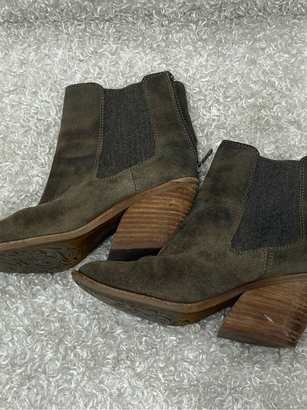 Sofft Womens Ankle Boots Suede Chelsea Zip Up Size 6.5